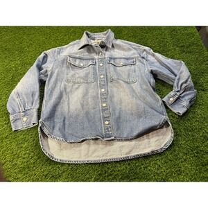 Madewell Denim Shirt Jacket Light Wash Button Up Long Sleeve Size M